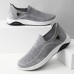 Men’s Flyknit Breathable Low Top Casual Soft Sole Ultralight Running Shoes Sneakers